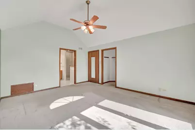 18335 Pine Wood Lane, Tinley Park, IL 60477 - Photo 17