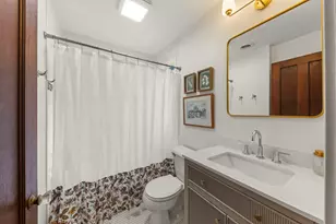 810 N Summit St, Wheaton, IL 60187 - Photo 23