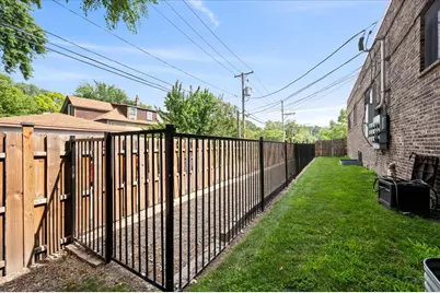 1101 Dodge Avenue #204, Evanston, IL 60202 - Photo 23