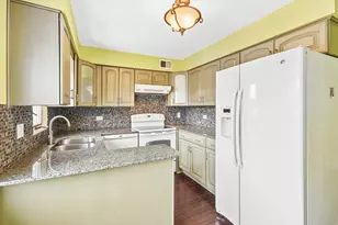 9619 Kedvale Ave, Oak Lawn, IL 60453 - Photo 7