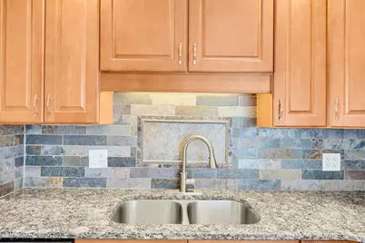 2412 S 23rd Avenue, Broadview, IL 60155 - Photo 9
