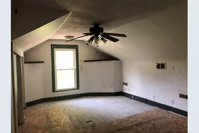 315 S Main Avenue, Minier, IL 61759 - Photo 9