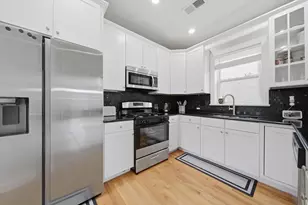 5302 N Winthrop Ave, Chicago, IL 60640 - Photo 11