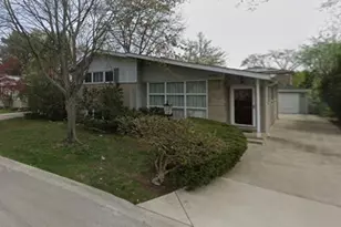 9431 Karlov Ave, Skokie, IL 60076 - Photo 1