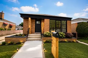 3827 S 61st Ct, Cicero, IL 60804 - Photo 1