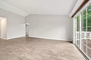 3235 Blaine Ct E, Aurora, IL 60504 - Photo 9