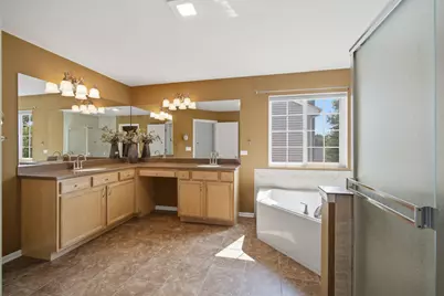 1435 Baroque Avenue, Volo, IL 60073 - Photo 19