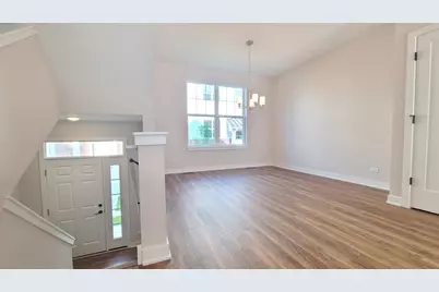 182 Lilah Court, Des Plaines, IL 60016 - Photo 3