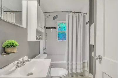 9673 W Logan Court, Zion, IL 60099 - Photo 13