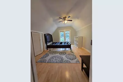 3419 W Beach Avenue #2, Chicago, IL 60651 - Photo 5