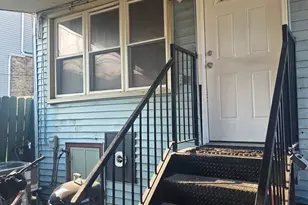3419 W Beach Ave, Chicago, IL 60651 - Photo 17