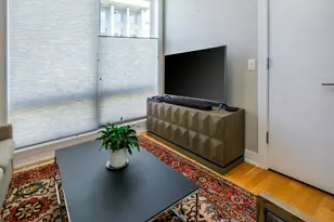 650 N Morgan St, Chicago, IL 60642 - Photo 31