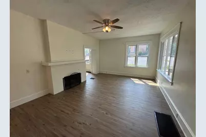 601 E Washington Street, Bloomington, IL 61701 - Photo 19