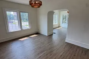 601 E Washington St, Bloomington, IL 61701 - Photo 15