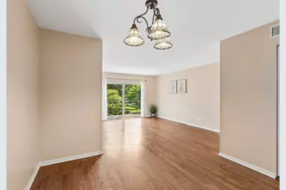 876 S Plum Grove Road #208, Palatine, IL 60067 - Photo 9