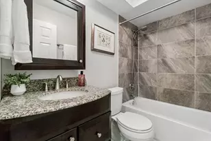 876 S Plum Grove Rd, Palatine, IL 60067 - Photo 23