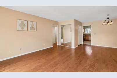 876 S Plum Grove Road #208, Palatine, IL 60067 - Photo 7