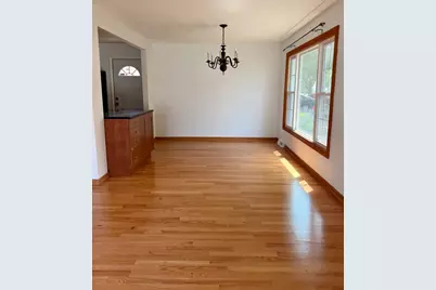 550 Laramie Avenue, Wilmette, IL 60091 - Photo 3