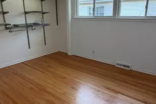 550 Laramie Ave, Wilmette, IL 60091 - Photo 11