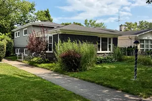 550 Laramie Ave, Wilmette, IL 60091 - Photo 1