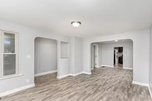 12413 S Carpenter St, Calumet Park, IL 60827 - Photo 5