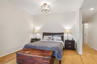 824 Hinman Ave, Evanston, IL 60202 - Photo 13