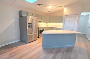 423 S 3rd St, Saint Charles, IL 60174 - Photo 3