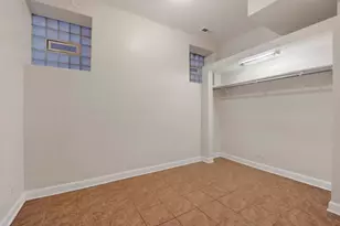 1337 S Fairfield Ave, Chicago, IL 60608 - Photo 21