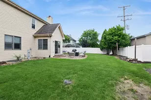 781 Wellington Pkwy, New Lenox, IL 60451 - Photo 27