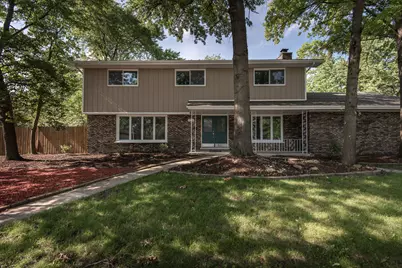 17152 Kenwood Avenue, South Holland, IL 60473 - Photo 1