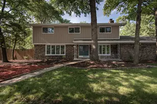 17152 Kenwood Ave, South Holland, IL 60473 - Photo 1