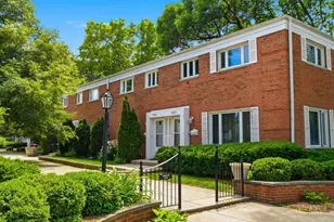 1155 Peterson Ave, Park Ridge, IL 60068 - Photo 1
