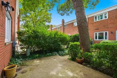 1155 Peterson Avenue #B, Park Ridge, IL 60068 - Photo 21