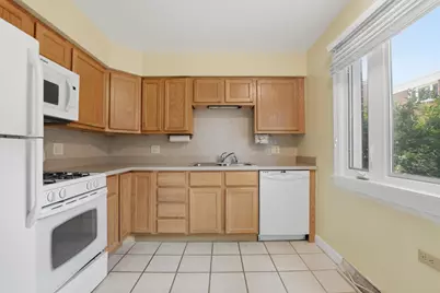1155 Peterson Avenue #B, Park Ridge, IL 60068 - Photo 7