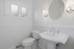 1155 Peterson Ave, Park Ridge, IL 60068 - Photo 9
