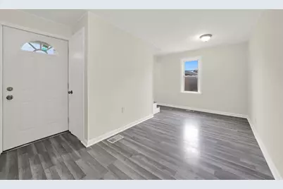 1826 N 36th Avenue, Stone Park, IL 60165 - Photo 5