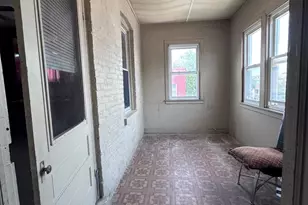 2514 W 55th St, Chicago, IL 60632 - Photo 9