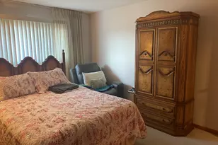 181 E Schubert Ave, Glendale Heights, IL 60139 - Photo 9