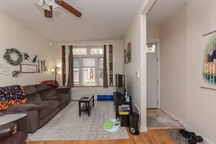 2702 W Thomas St, Chicago, IL 60622 - Photo 3