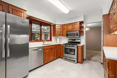 1340 E Rosita Drive, Palatine, IL 60074 - Photo 11