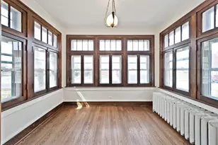 616 Circle Ave, Forest Park, IL 60130 - Photo 3