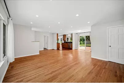 3691 Walters Avenue, Northbrook, IL 60062 - Photo 3