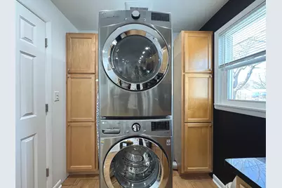 315 W Brookmont Boulevard, Bradley, IL 60915 - Photo 11