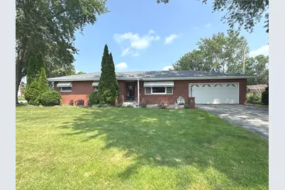 646 Evergreen Lane, Bradley, IL 60915 - Photo 1
