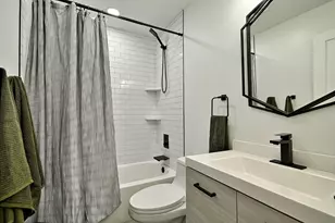 42 S Hickory Ave, Fox Lake, IL 60020 - Photo 21