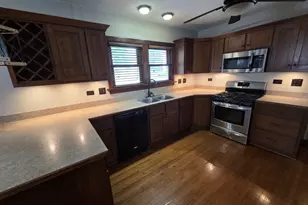 1205 Highland Ave, Joliet, IL 60435 - Photo 3