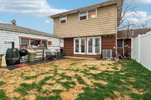 4552 W 89th St, Hometown, IL 60456 - Photo 17