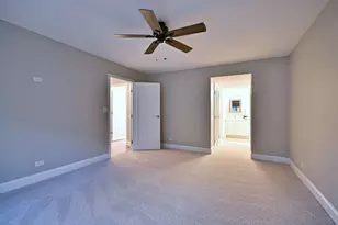 1 Oak Brook Club Dr, Oak Brook, IL 60523 - Photo 19