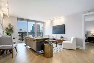 545 N Dearborn St, Chicago, IL 60654 - Photo 9