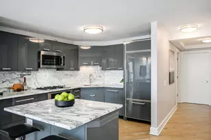 545 N Dearborn St, Chicago, IL 60654 - Photo 7